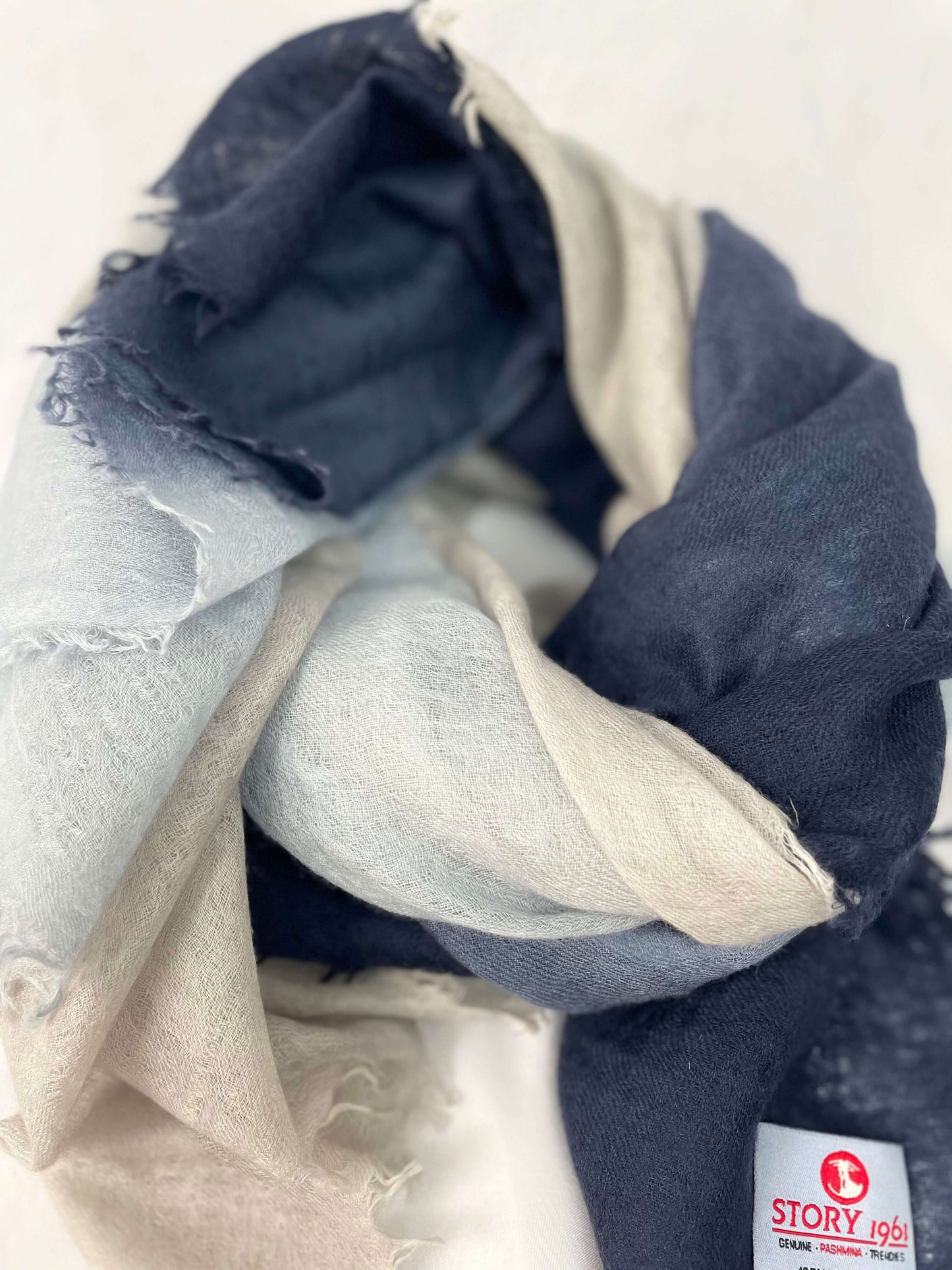 Shamina Navy Blue/ Light Blue/ Grey