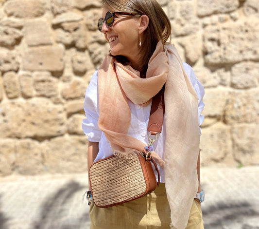 The 5 Best Cashmere Pashminas for Summer in Sunny Marbella – Come for Holiday and Visit Us!