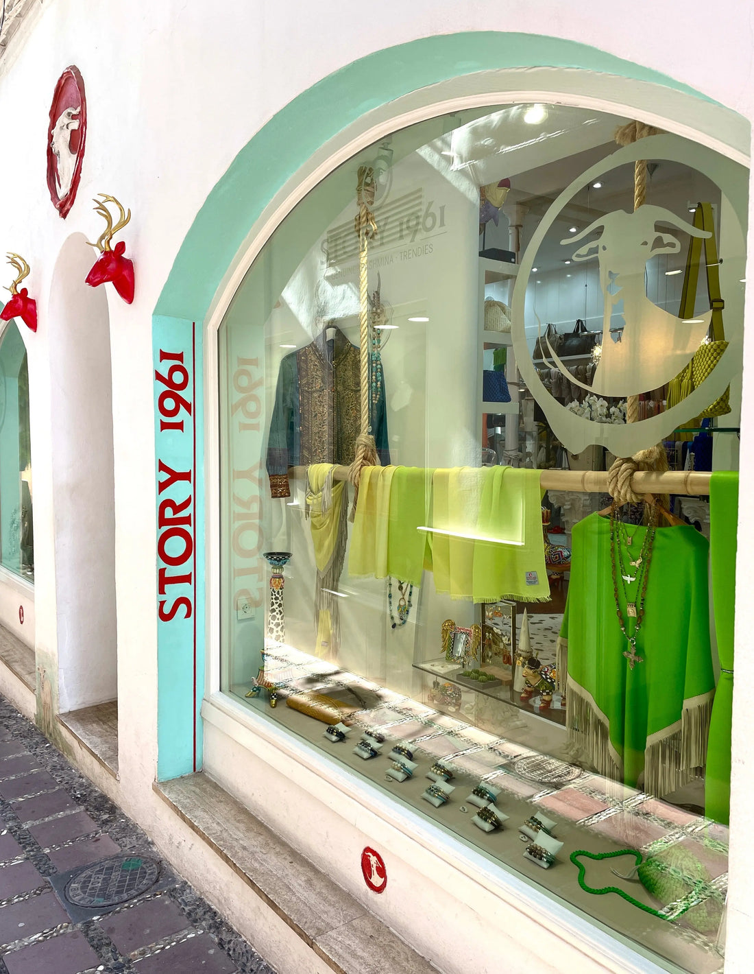 A Perfect Day in Marbella Old Town: From Brunch to Boutique