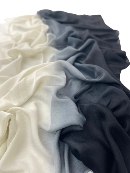 Waterpashmina Scarf Black meets White