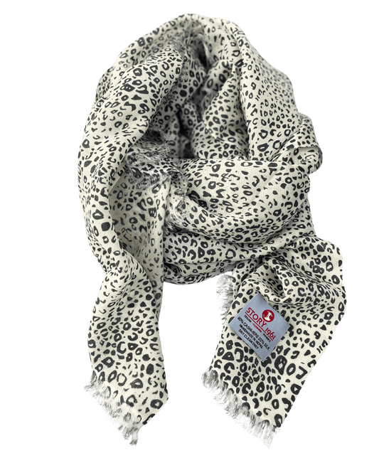 Waterpashmina Scarf Leo Black meets White