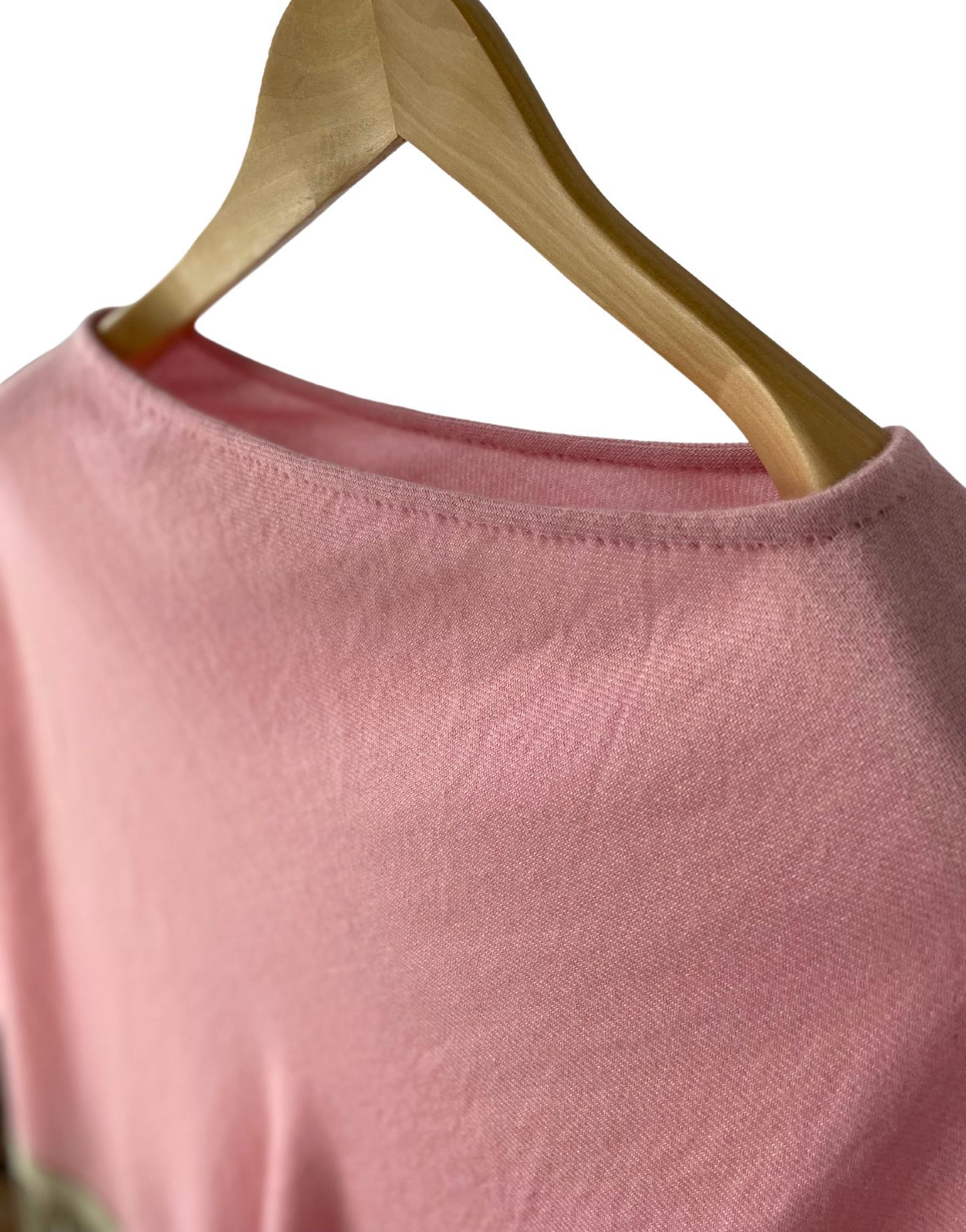 Classic Poncho Rose