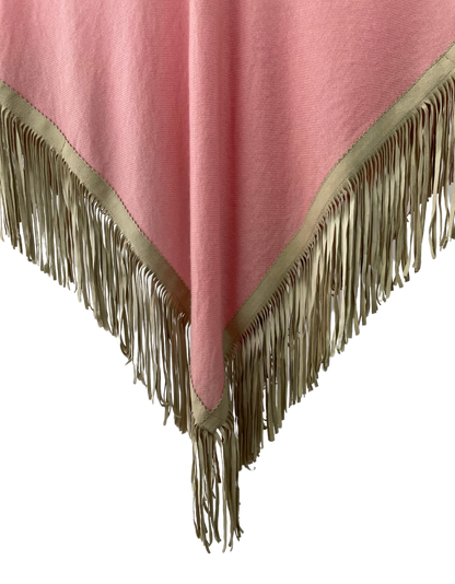Classic Poncho Rose