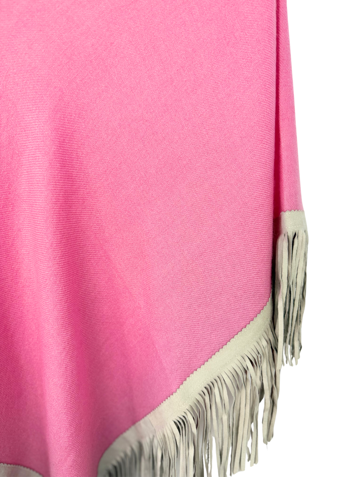 Classic Poncho Rose