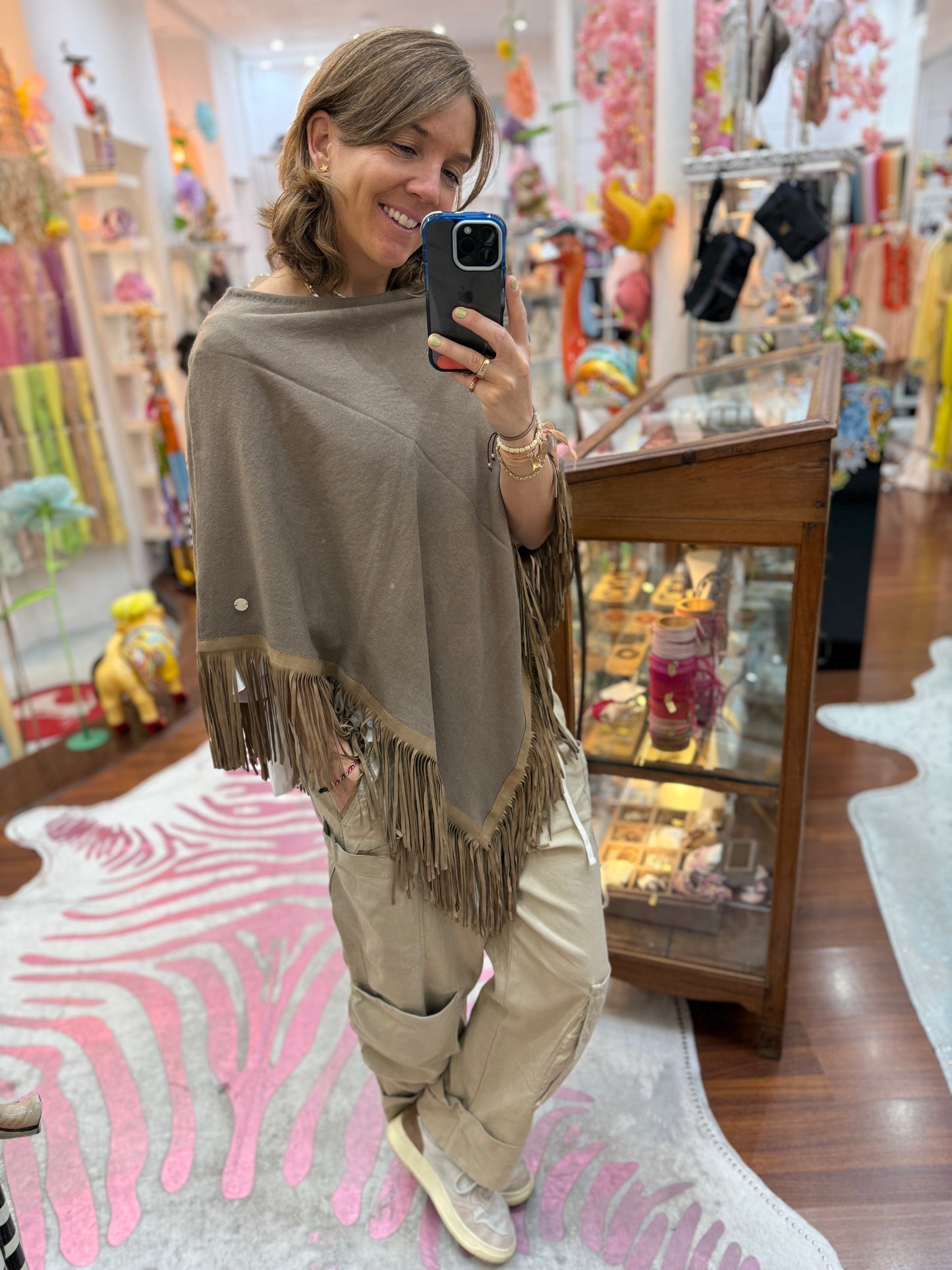 Classic Poncho Brown