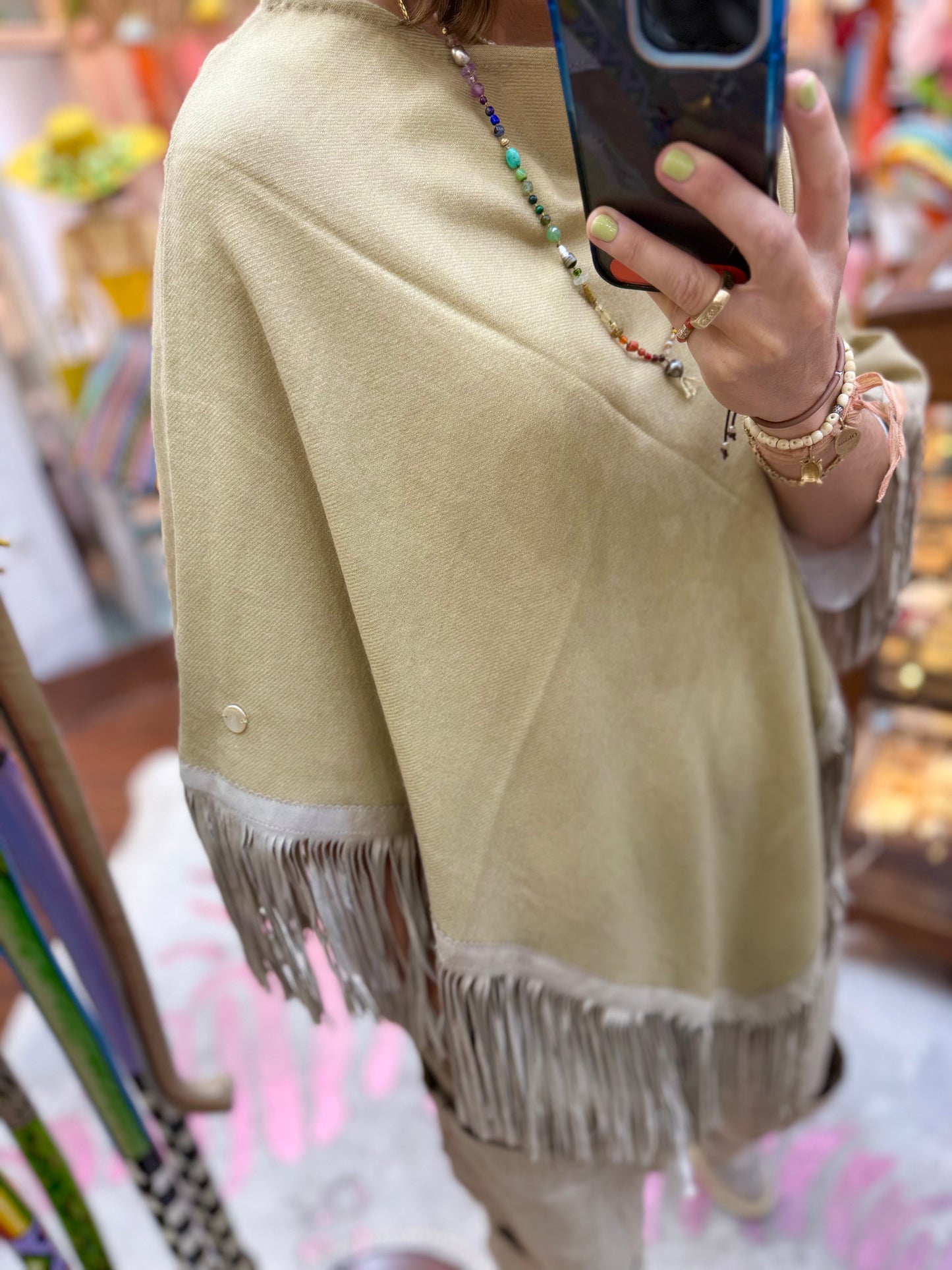 Classic Poncho Khaki