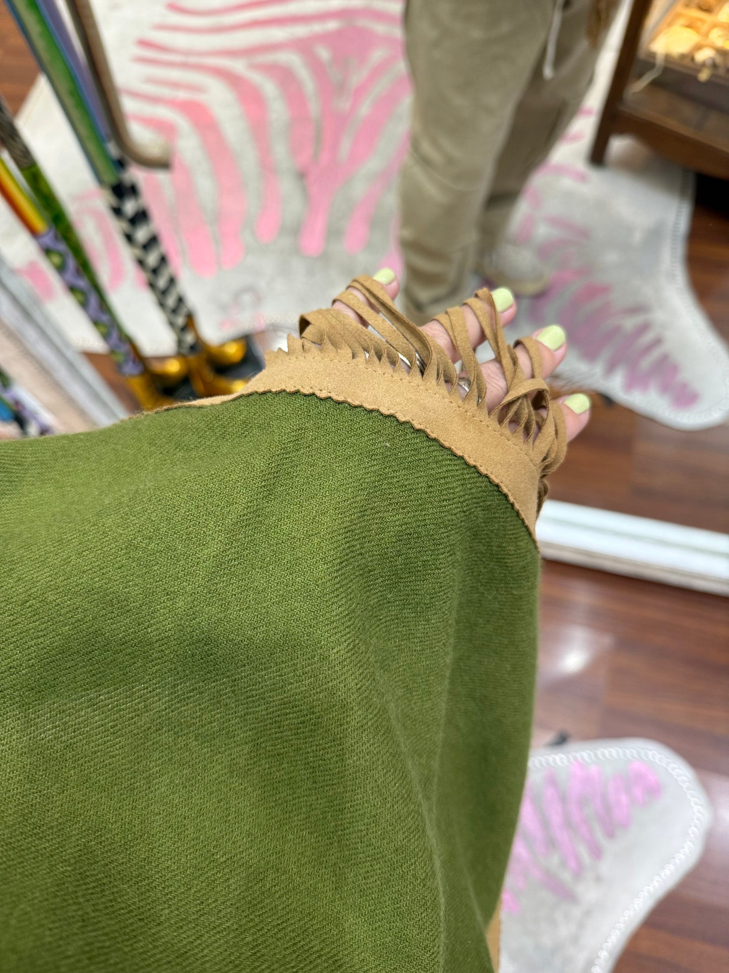 Classic Poncho Olive