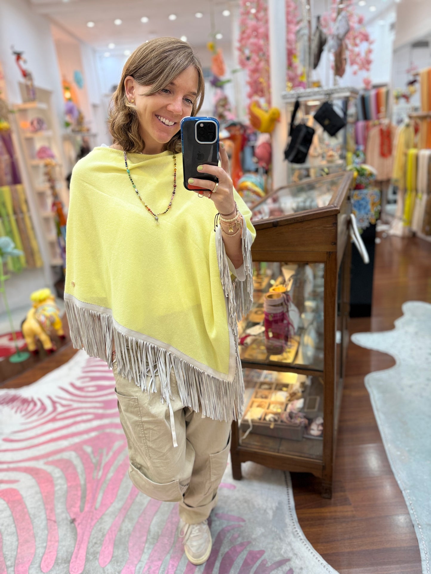 Classic Poncho Light Yellow
